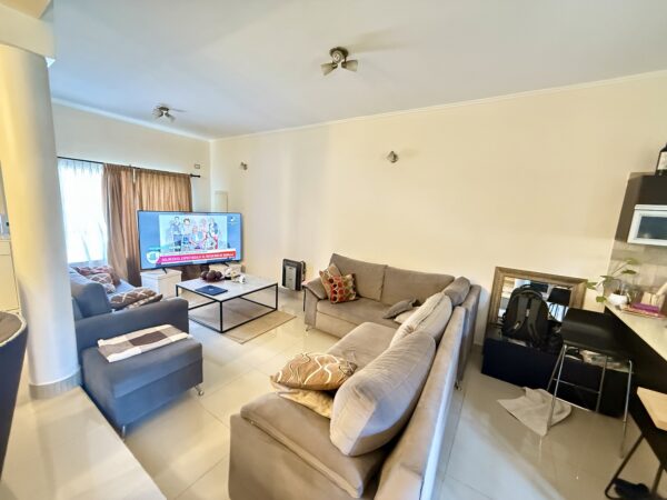 Hermosa Casa en Calle Hipólito Yrigoyen 234, Cañuelas. - Imagen 7