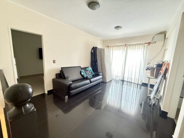 Hermosa Casa en Calle Hipólito Yrigoyen 234, Cañuelas. - Imagen 10