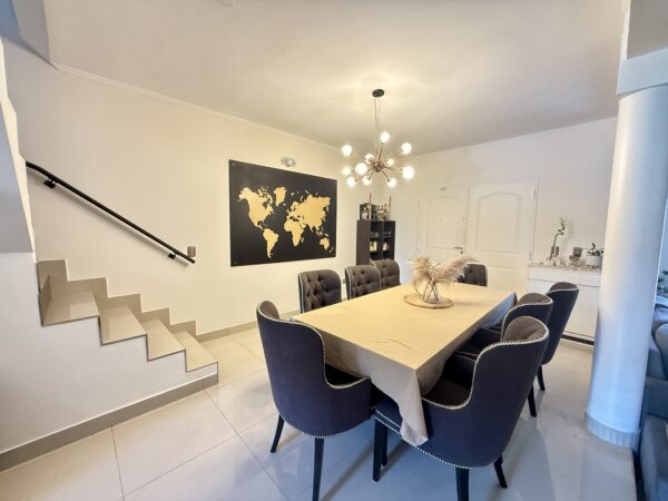 Hermosa Casa en Calle Hipólito Yrigoyen 234, Cañuelas. - Imagen 6