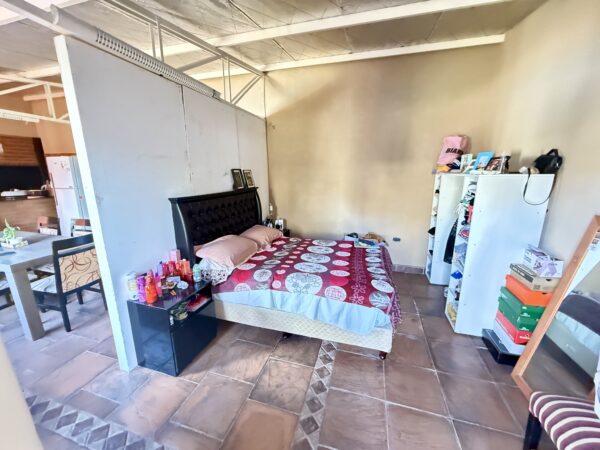 Hermosa Casa en Calle Hipólito Yrigoyen 234, Cañuelas. - Imagen 20
