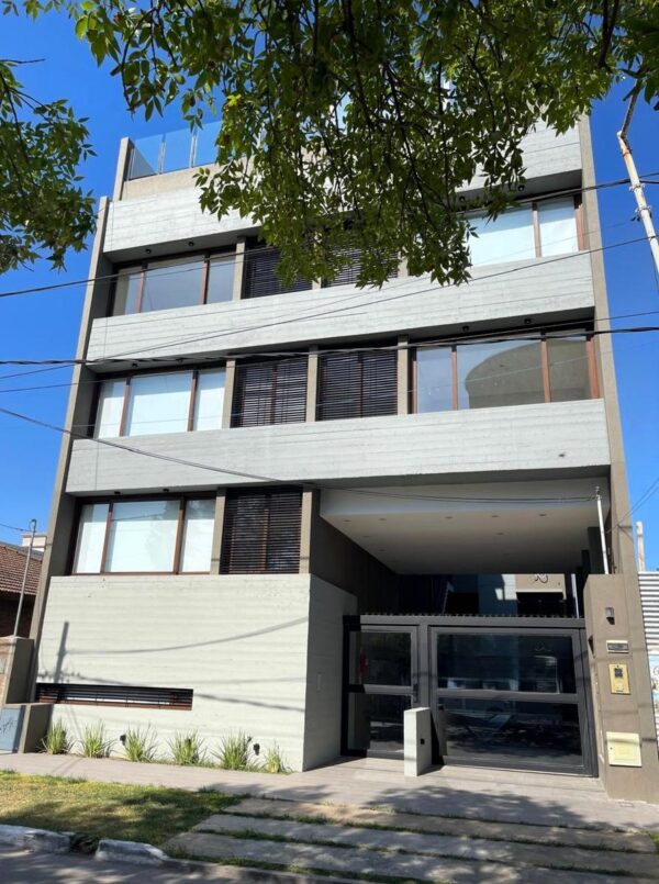 Departamentos Calidad Premium en Rivadavia 1200, centro de Cañuelas.