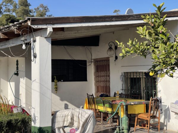 Casa Pequeña sobre lote en PH. de 300m2 Los Plátanos 156 - Imagen 2
