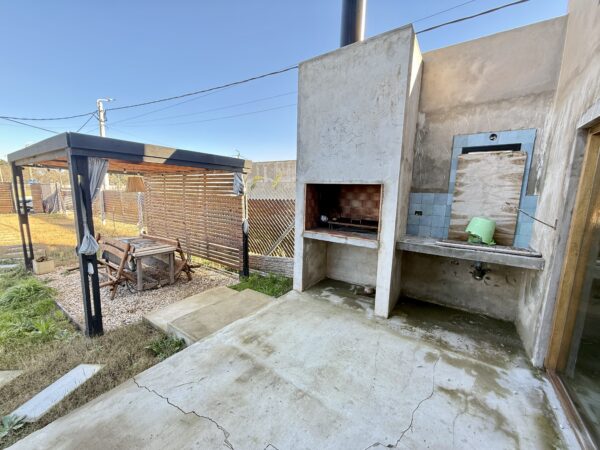 OPORTUNIDAD ÚNICA EN PETIÓN CHICO - CASA MODERNA EN ETAPA FINAL - Imagen 23