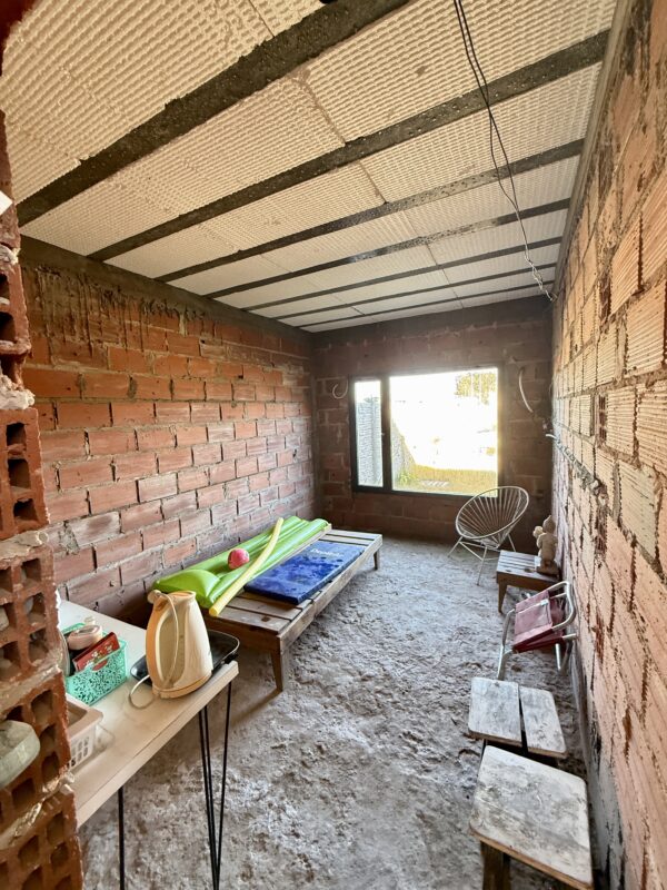 OPORTUNIDAD ÚNICA EN PETIÓN CHICO - CASA MODERNA EN ETAPA FINAL - Imagen 30