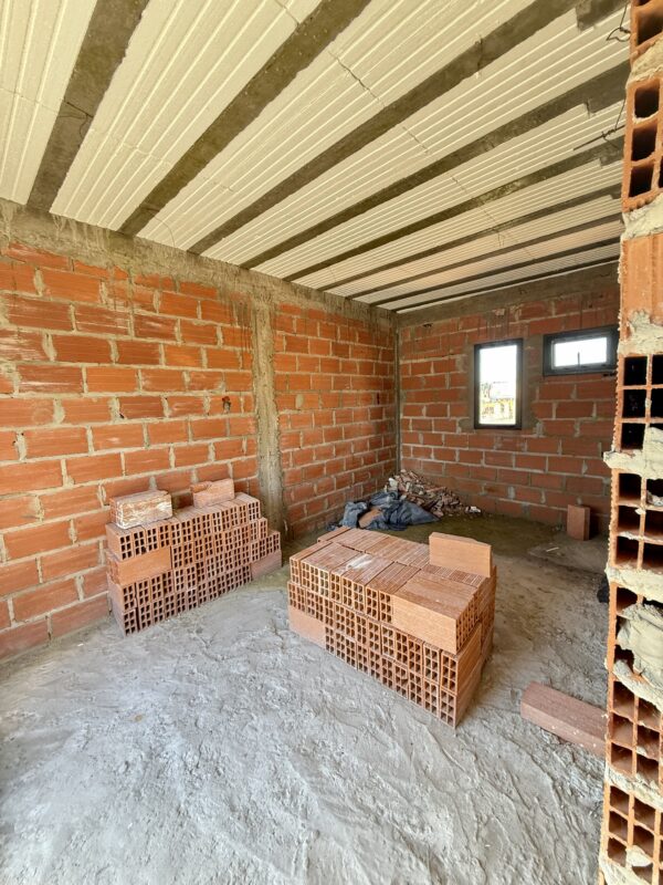 OPORTUNIDAD ÚNICA EN PETIÓN CHICO - CASA MODERNA EN ETAPA FINAL - Imagen 34