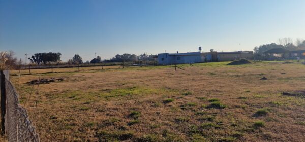 Importante terreno de 2097m2  con piscina en calle Interna - "Barrios del Sur", Cañuelas. - Imagen 9