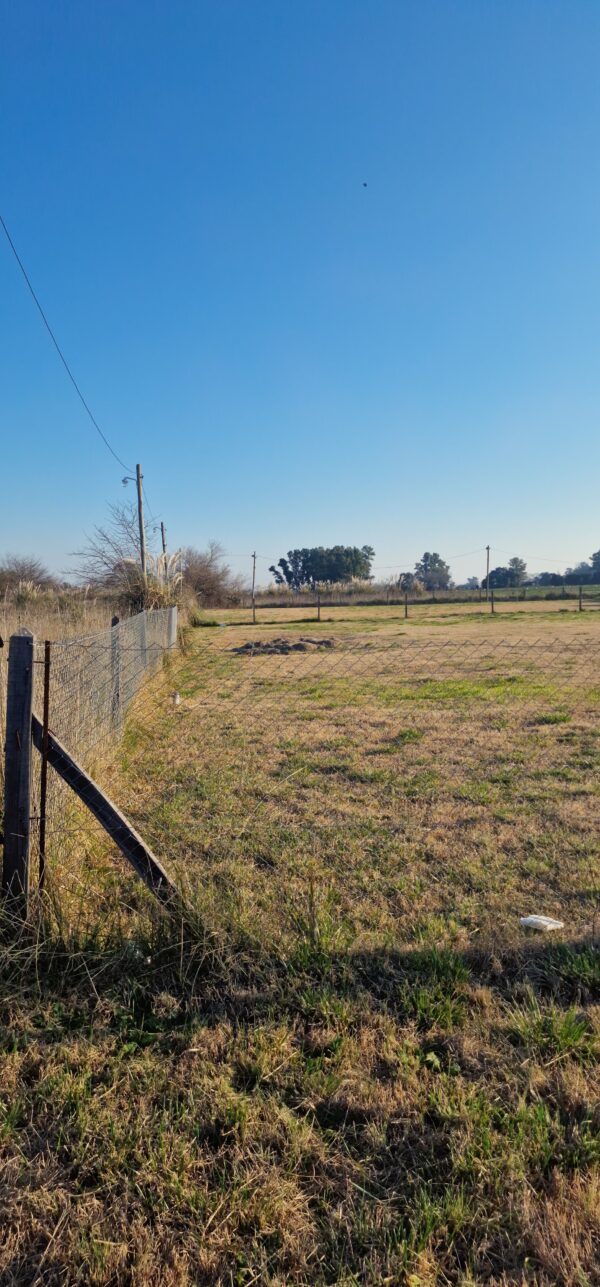 Importante terreno de 2097m2  con piscina en calle Interna - "Barrios del Sur", Cañuelas. - Imagen 10