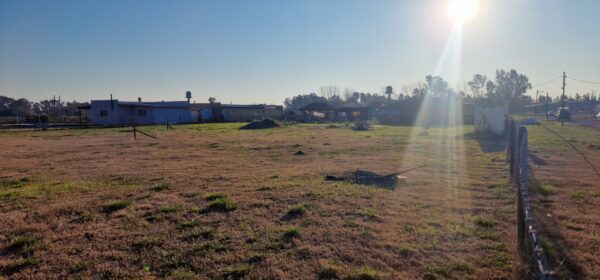 Importante terreno de 2097m2  con piscina en calle Interna - "Barrios del Sur", Cañuelas. - Imagen 12