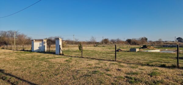 Importante terreno de 2097m2  con piscina en calle Interna - "Barrios del Sur", Cañuelas. - Imagen 21