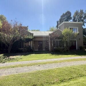 CASA EN VENTA – BARRIO PRIVADO “EL PALOMAR”